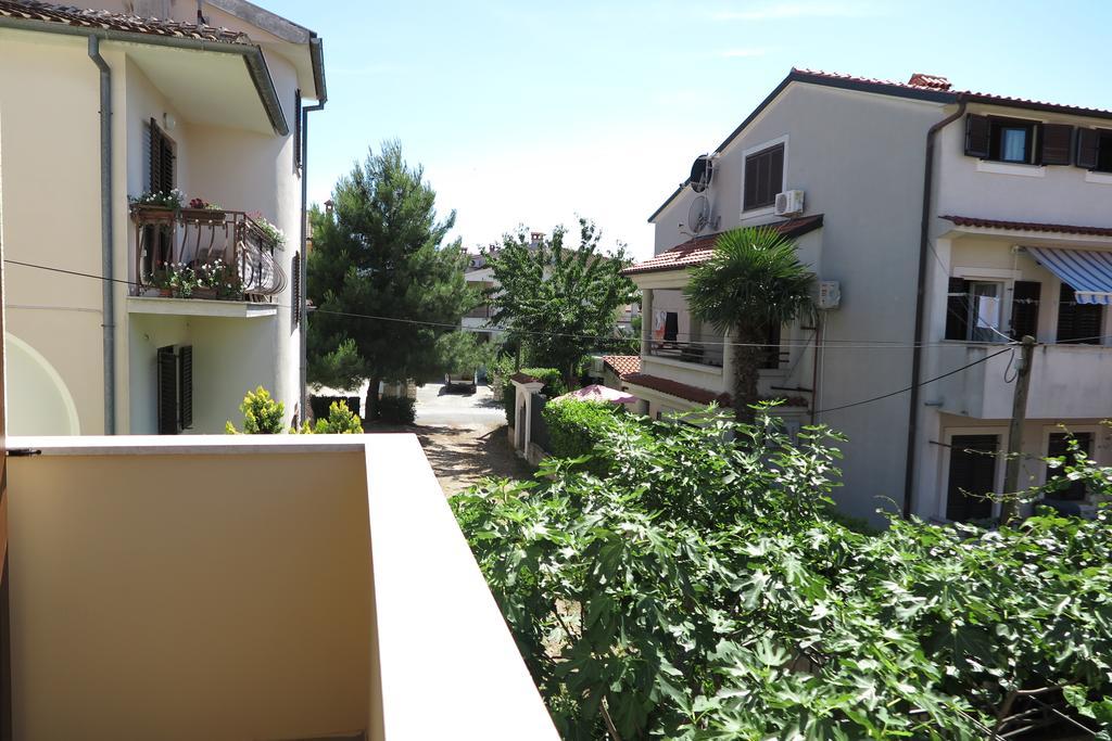 Apartment Lara Rovinj Eksteriør billede
