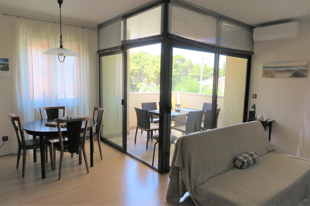 Apartment Lara Rovinj Eksteriør billede